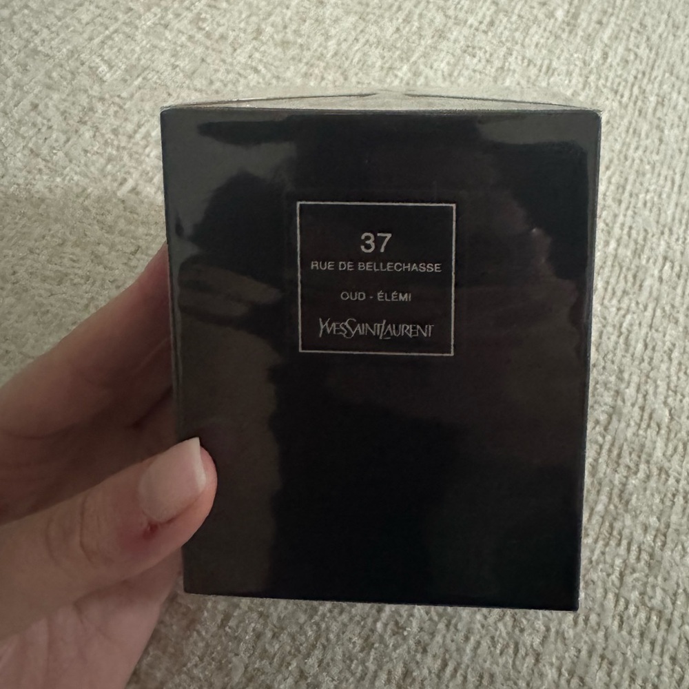 Yves Saint Laurent Elegant Bellechasse R25 Candle